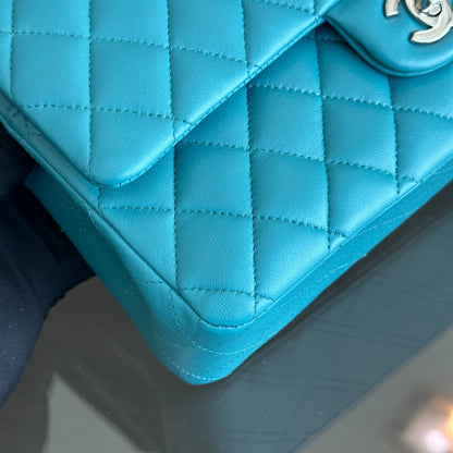 Classic Flap Medium Lambskin Blue SHW No 20