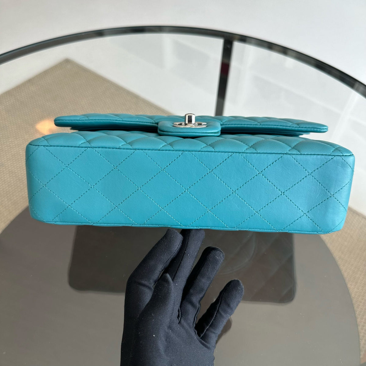 Classic Flap Medium Lambskin Blue SHW No 20