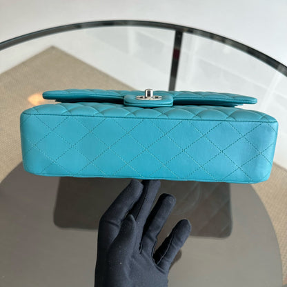 Classic Flap Medium Lambskin Blue SHW No 20