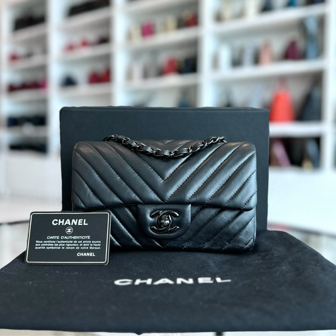 Classic Flap Mini Rectangular 20CM Lambskin Chevron All Black BHW No 21
