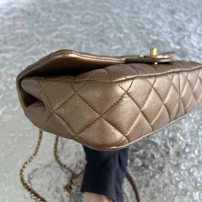 Classic Flap Seasonal Flap Medium 25CM Quilted Calfskin Bronze Golden Hardware Series 21