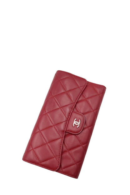 Classic Interlocking CC Logo Trifold Wallet Red