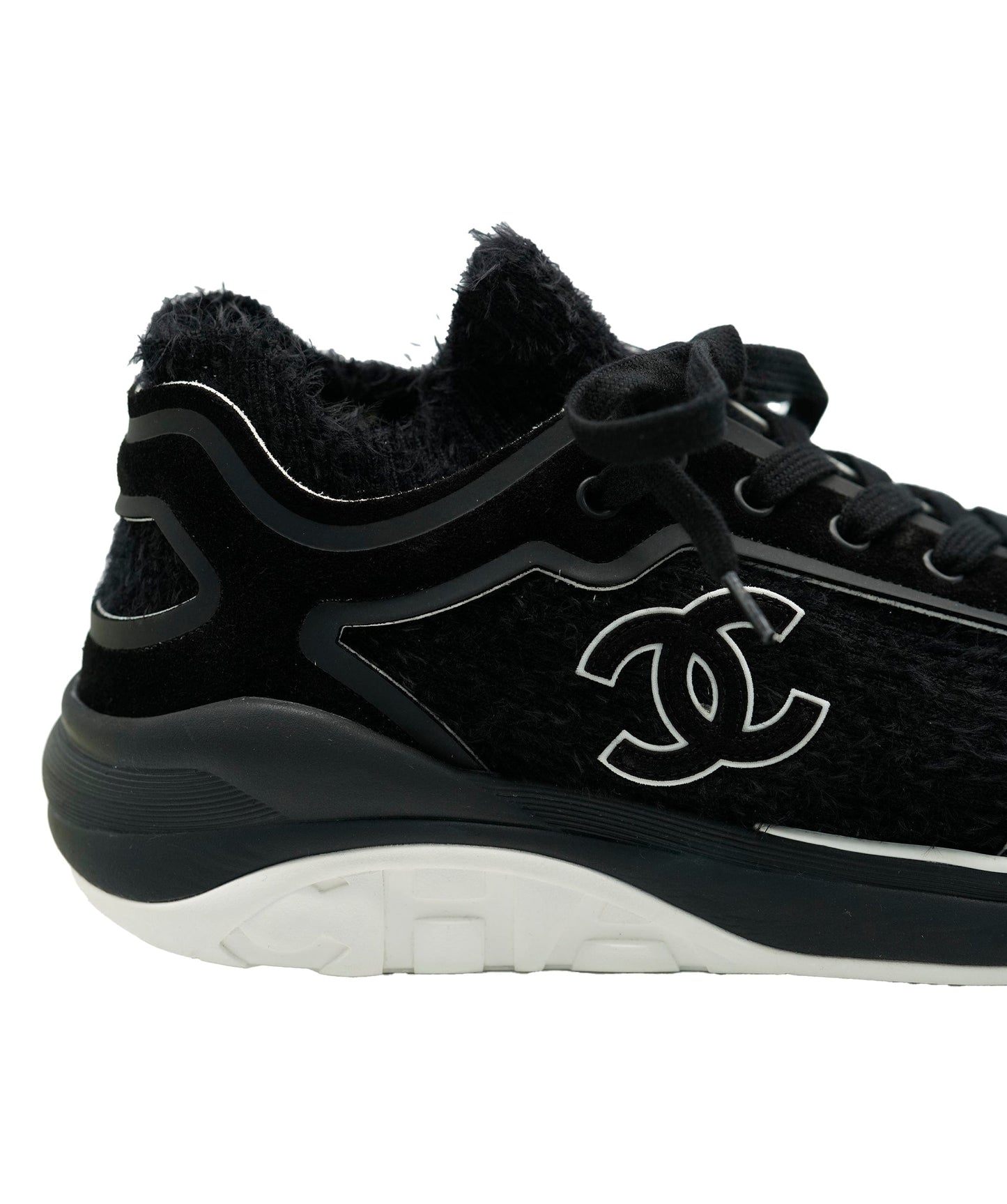 Chanel 19B Black Fabric Calfskin CC Sneakers ABC0267