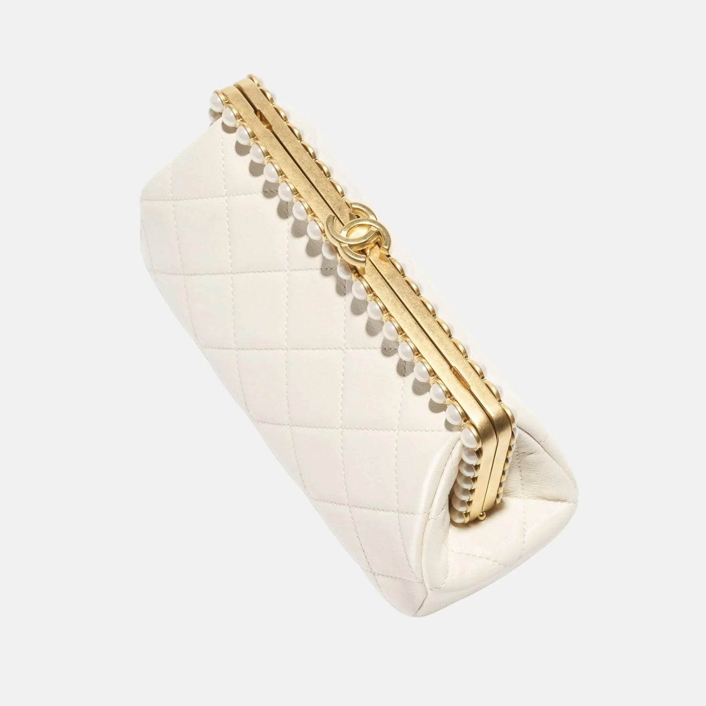 Clutch Pearly Lambskin Imitation Pearls Gold Tone Metal in Light Beige