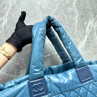 Coco Cocoon Quilted Nylon Tote Blue No 13