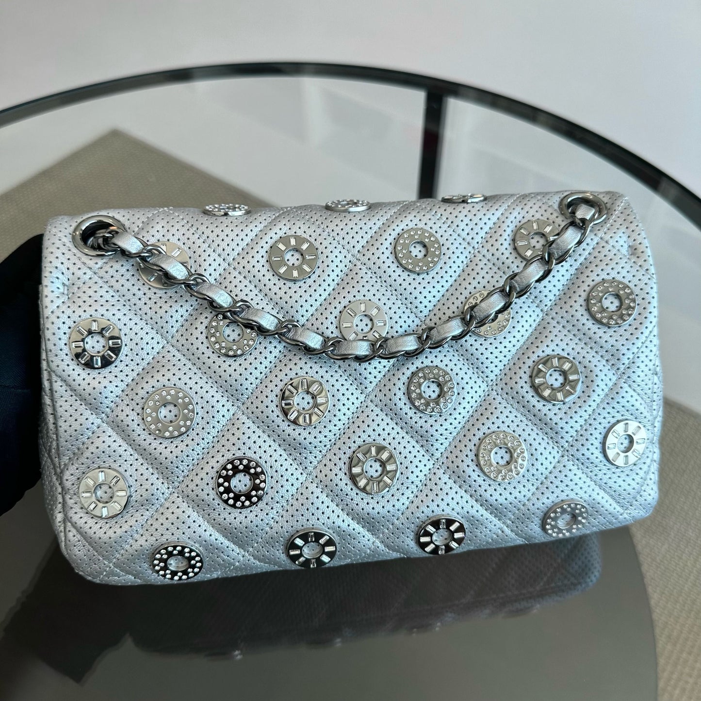 Cruise Paris-Dubai 2015 Seasonal Flap Perforated Metallic Lambskin With Eyelets No 20
