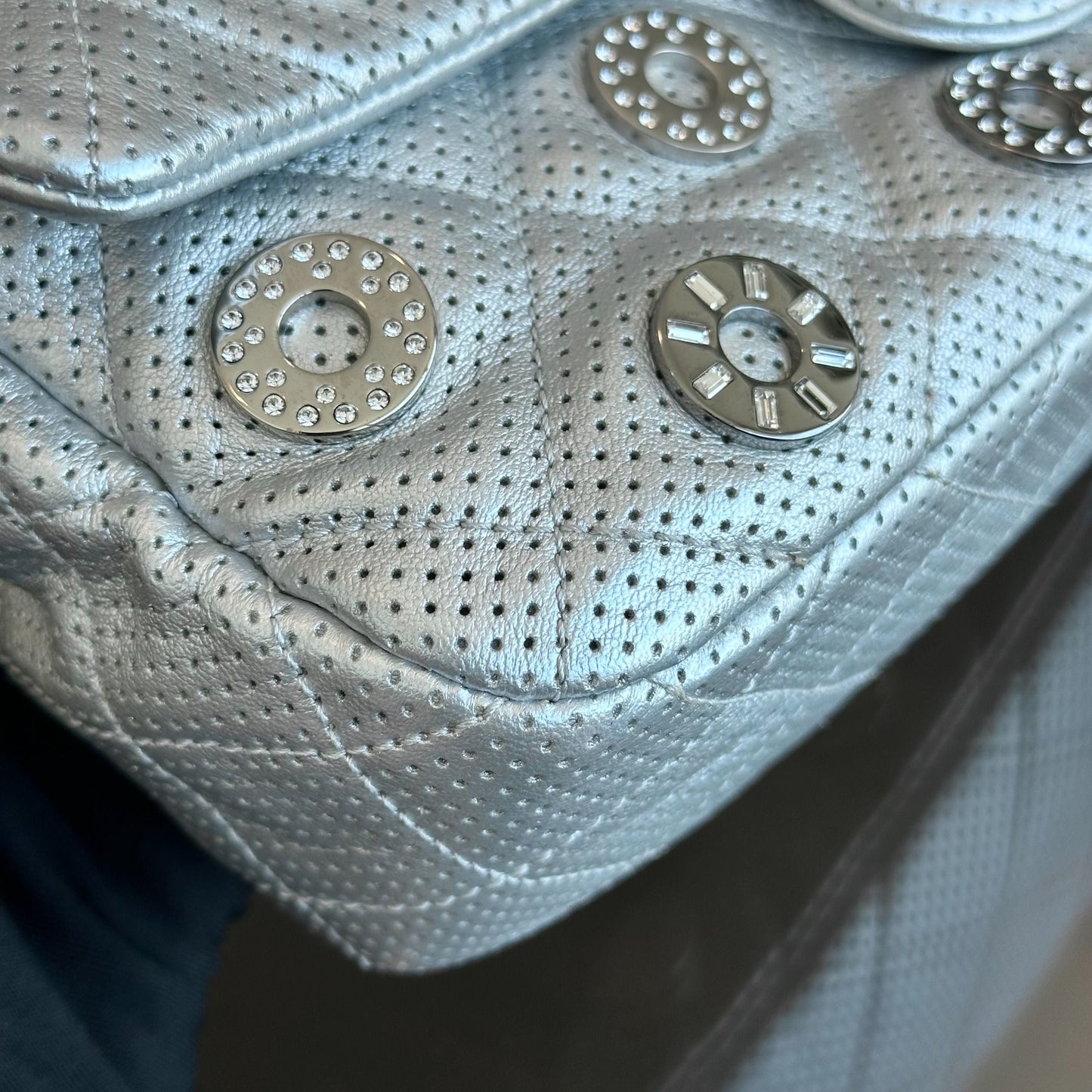 Cruise Paris-Dubai 2015 Seasonal Flap Perforated Metallic Lambskin With Eyelets No 20
