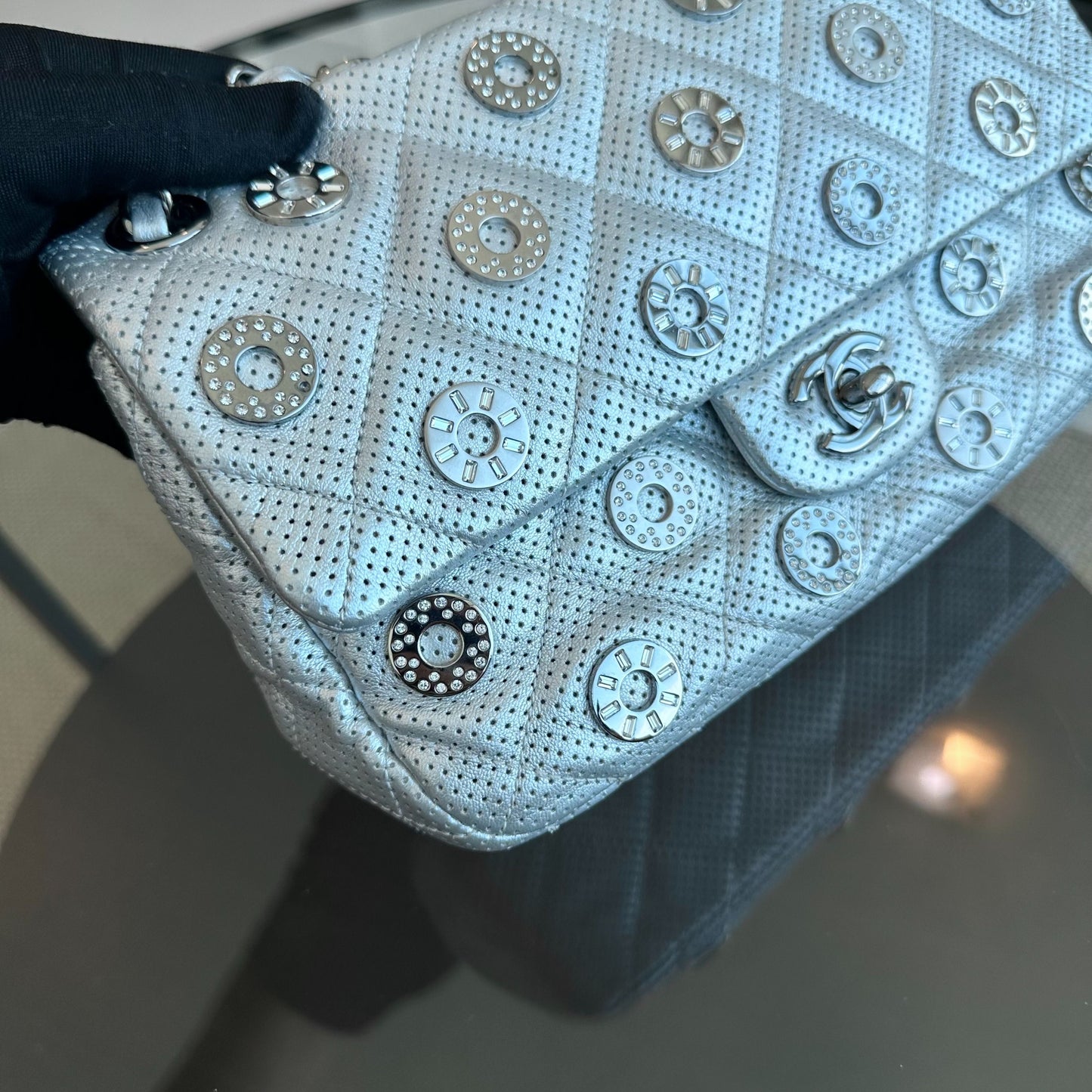 Cruise Paris-Dubai 2015 Seasonal Flap Perforated Metallic Lambskin With Eyelets No 20