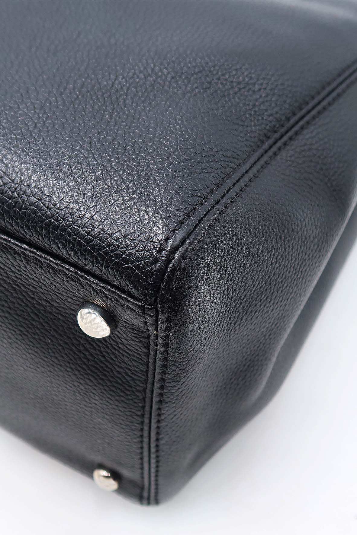 Executive Cerf Tote with Strap Black