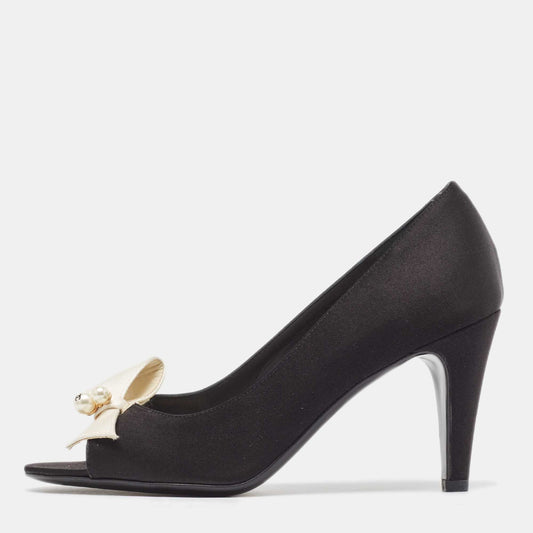 Chanel Black/White Satin Pearl Embellished Bow Peep Toe Pumps Size 37 RJC4317
