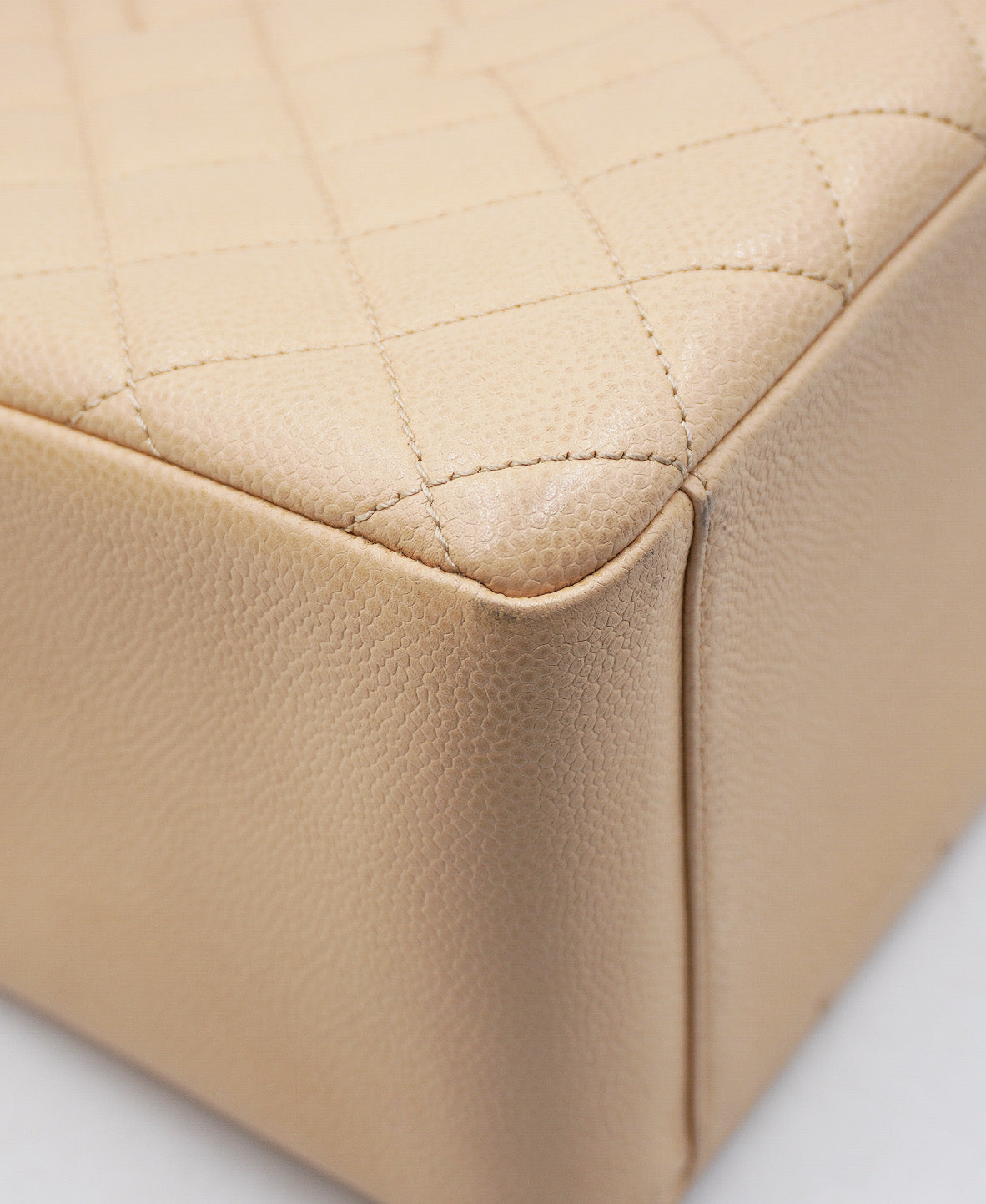 Grand Shopping Tote Quilted Caviar Leather SHW Cream