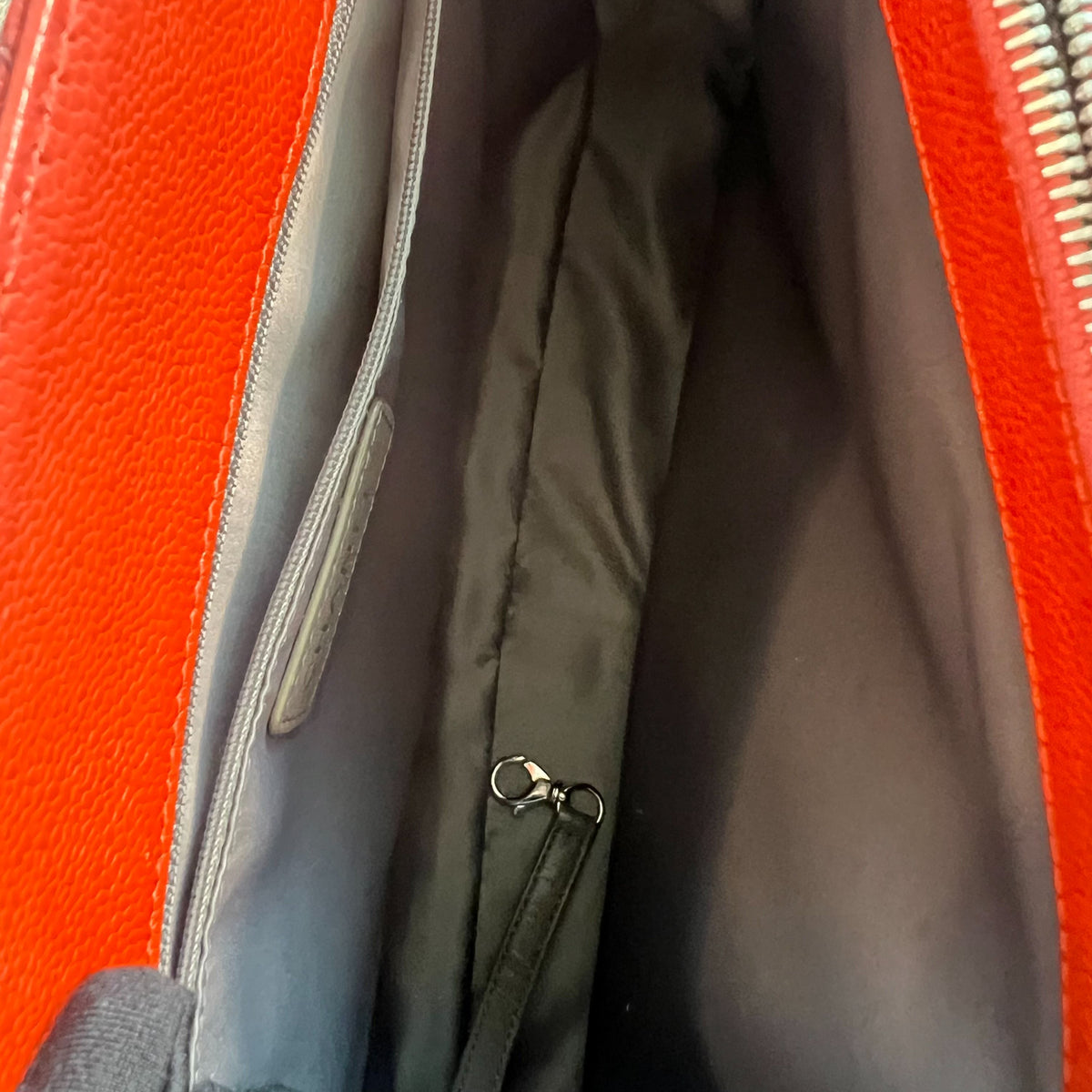 GST Grand Shopping Tote Caviar Salmon Red No.17