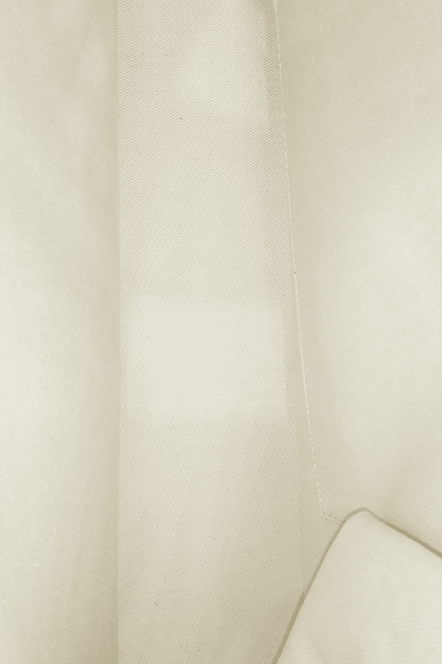 In The Business Camera Bag Beige