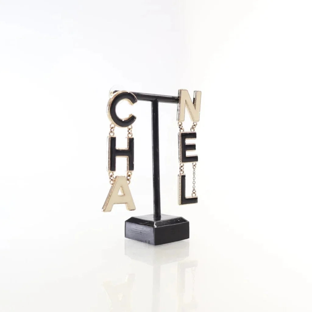 Chanel Logo Drop Earrings L-EEXPY7