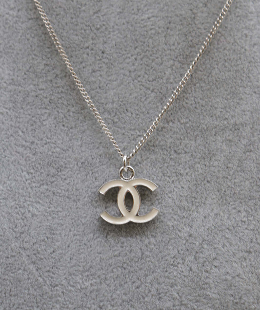 CHANEL VINTAGE NECKLACE COCOMARK ACCESSORY 05V DXBS2260