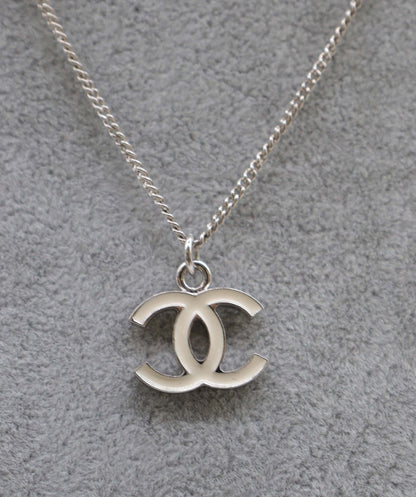 CHANEL VINTAGE NECKLACE COCOMARK ACCESSORY 05V DXBS2260
