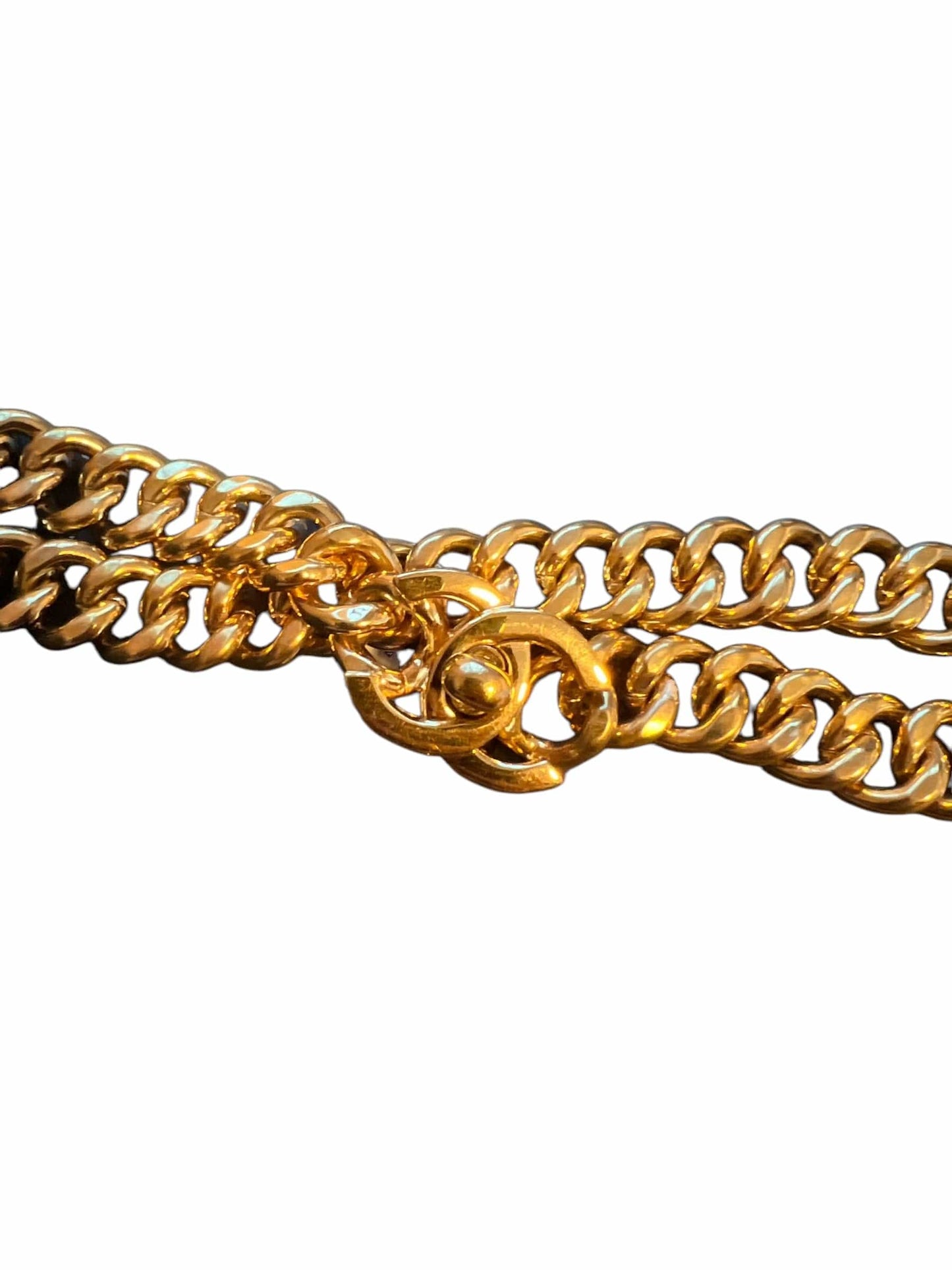 Chanel Vintage Turnlock Choker UKL1466