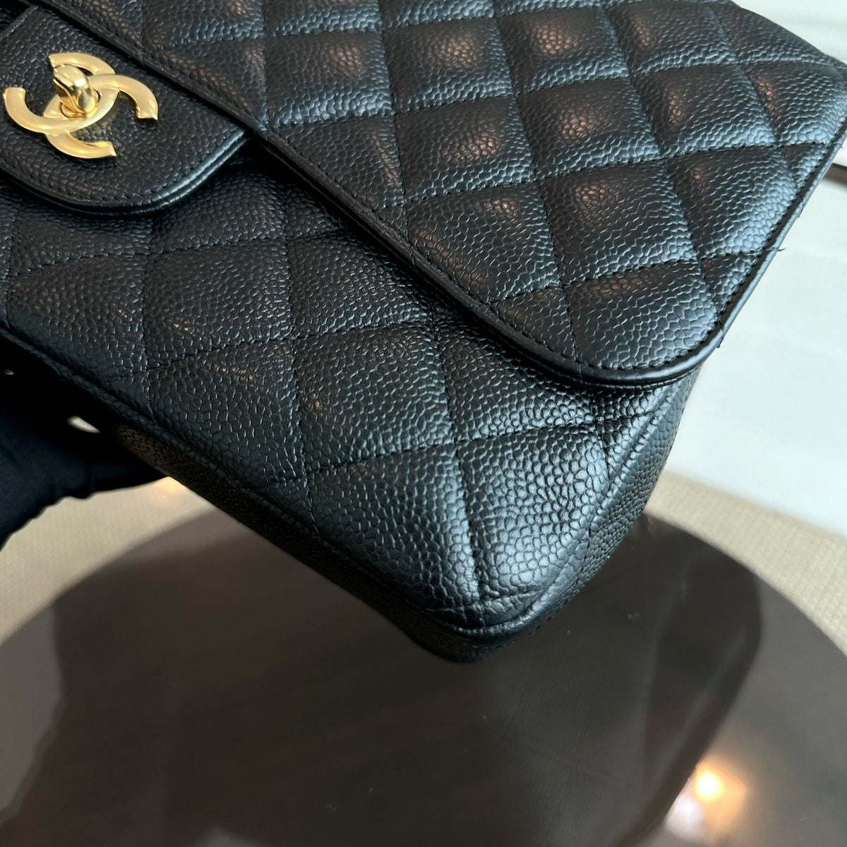 Jumbo Caviar Classic Flap Single Flap Black GHW No 13