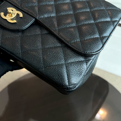 Jumbo Caviar Classic Flap Single Flap Black GHW No 13