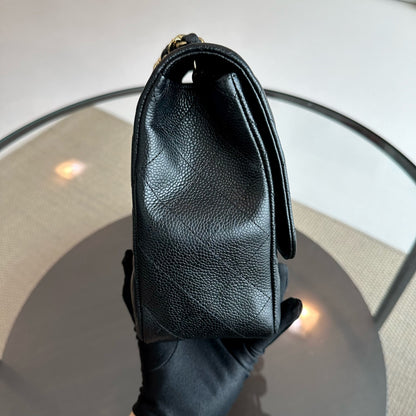 Jumbo Caviar Classic Flap Single Flap Black GHW No 13