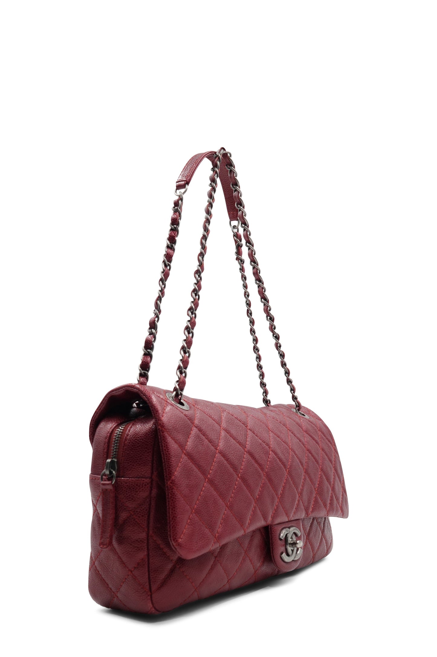 Jumbo Caviar Easy Flap Deep Ruby with Ruthenium Hardware