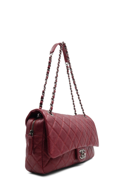 Jumbo Caviar Easy Flap Deep Ruby with Ruthenium Hardware