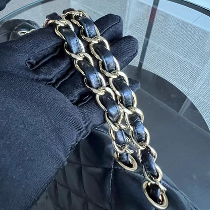Jumbo Classic Flap Single Flap 30CM Quilted Lambskin Black Golden Hardware Series 14