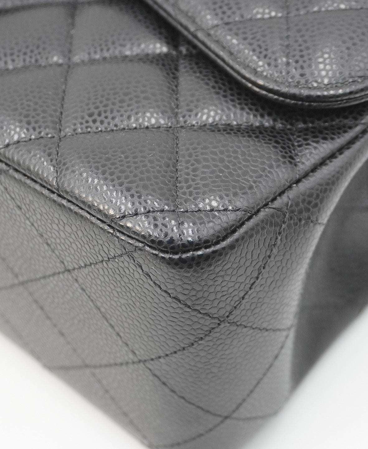 Jumbo Classic Caviar Double Flap Black