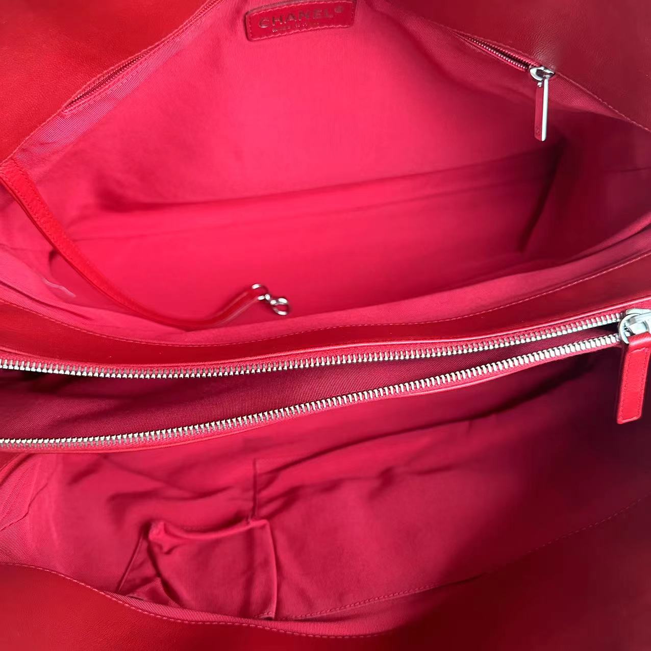 Lipstick Large Tote XL Patent Vinyl Leather Red No 13