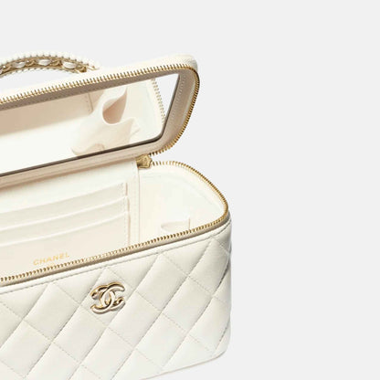 Long Vanity With Chain In Lambskin & Pearls White