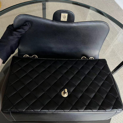 Mademoiselle Chic Seasonal Flap Jumbo 30CM Quilted Lambskin Black GHW No 21