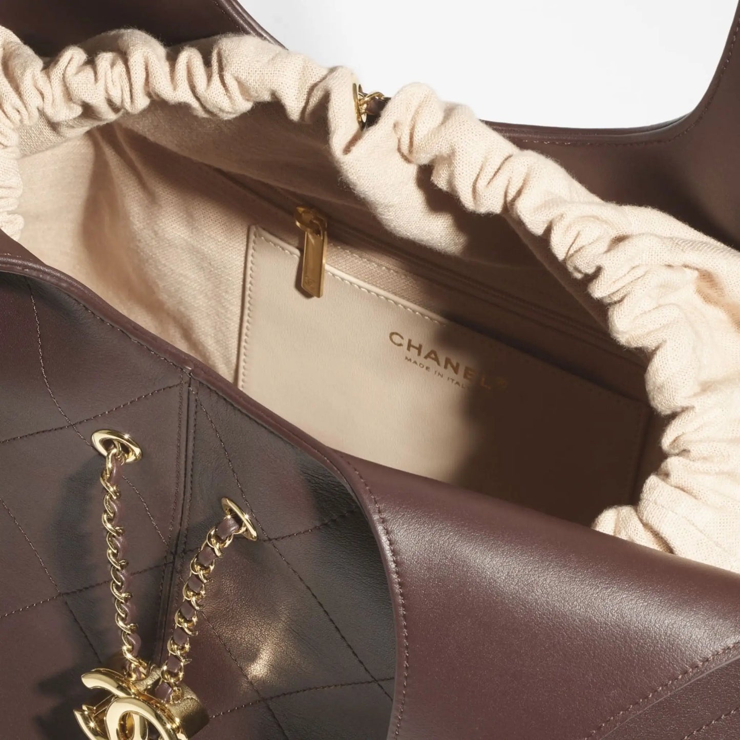 Maxi Shopping Bag Calfskin & Gold Tone Metal Dark Brown