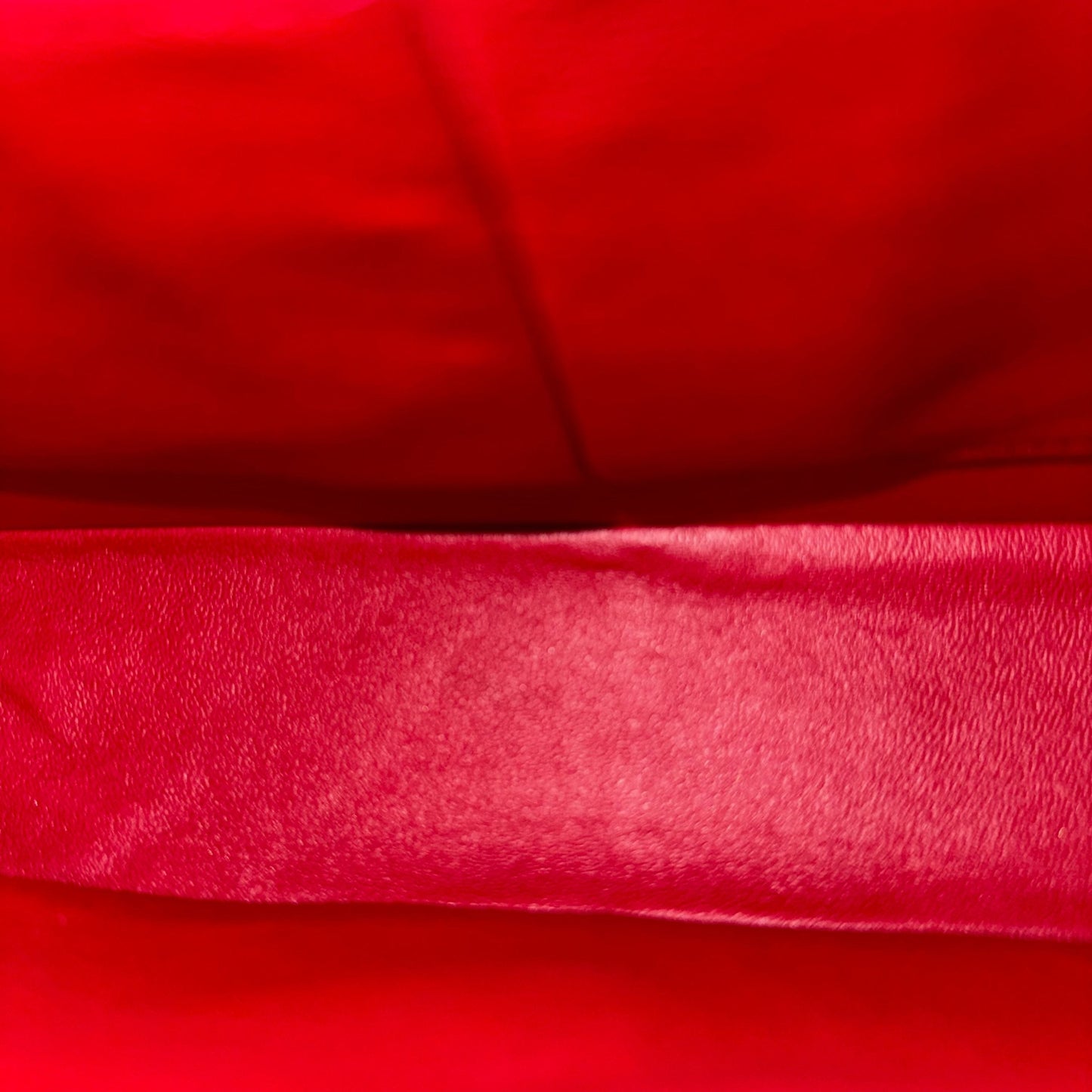 25CM Quilted Lambskin Red SHW No 13