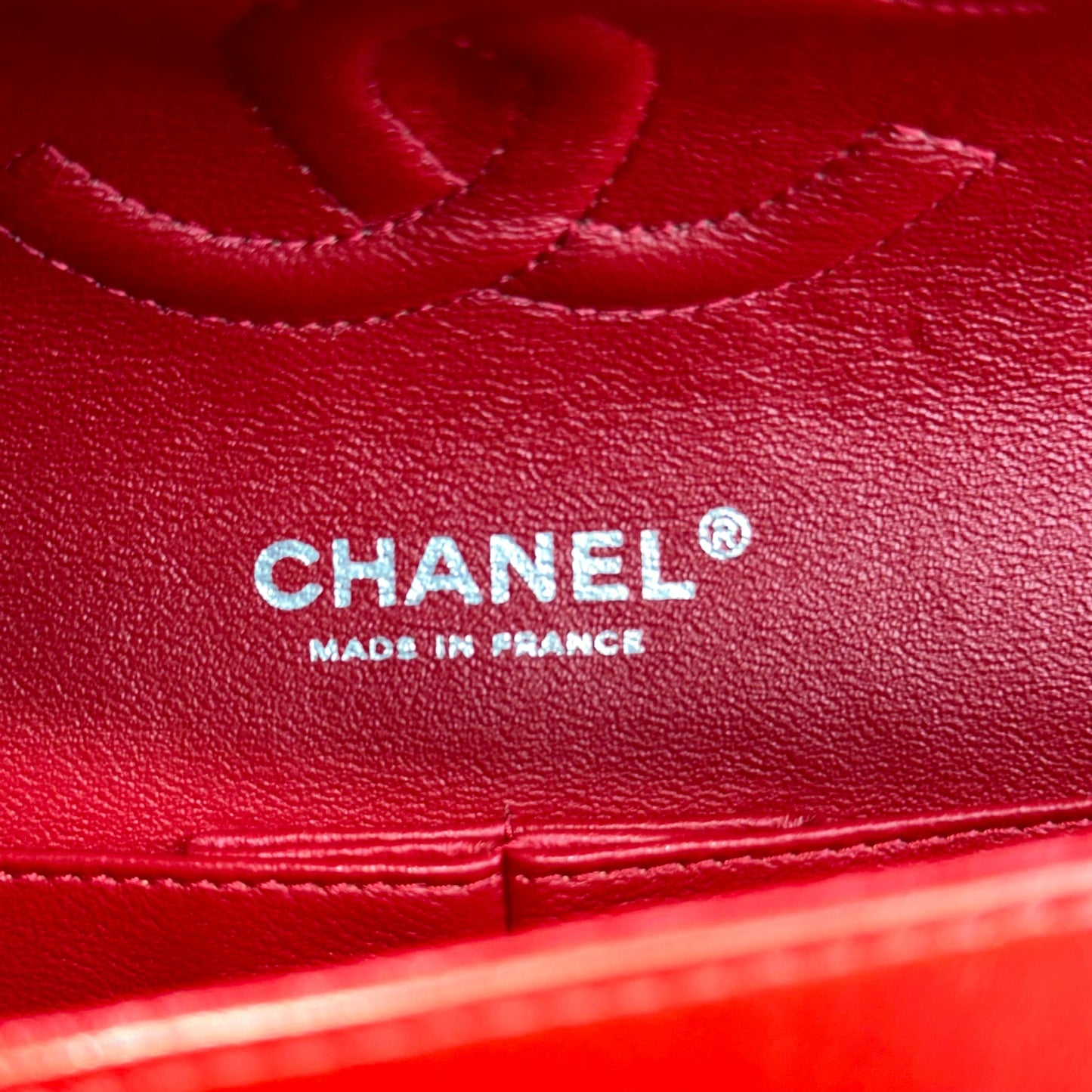25CM Quilted Lambskin Red SHW No 13