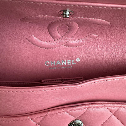 25CM Quilted Lambskin Sakura Pink SHW No 18