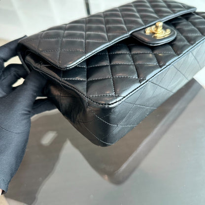 Lambskin 25CM Quilted Black GHW