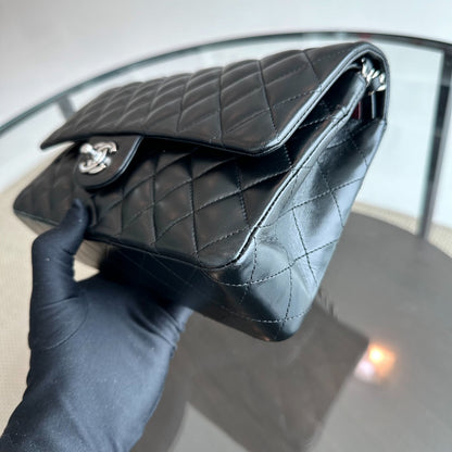 Lambskin 25CM Quilted Black SHW No 14
