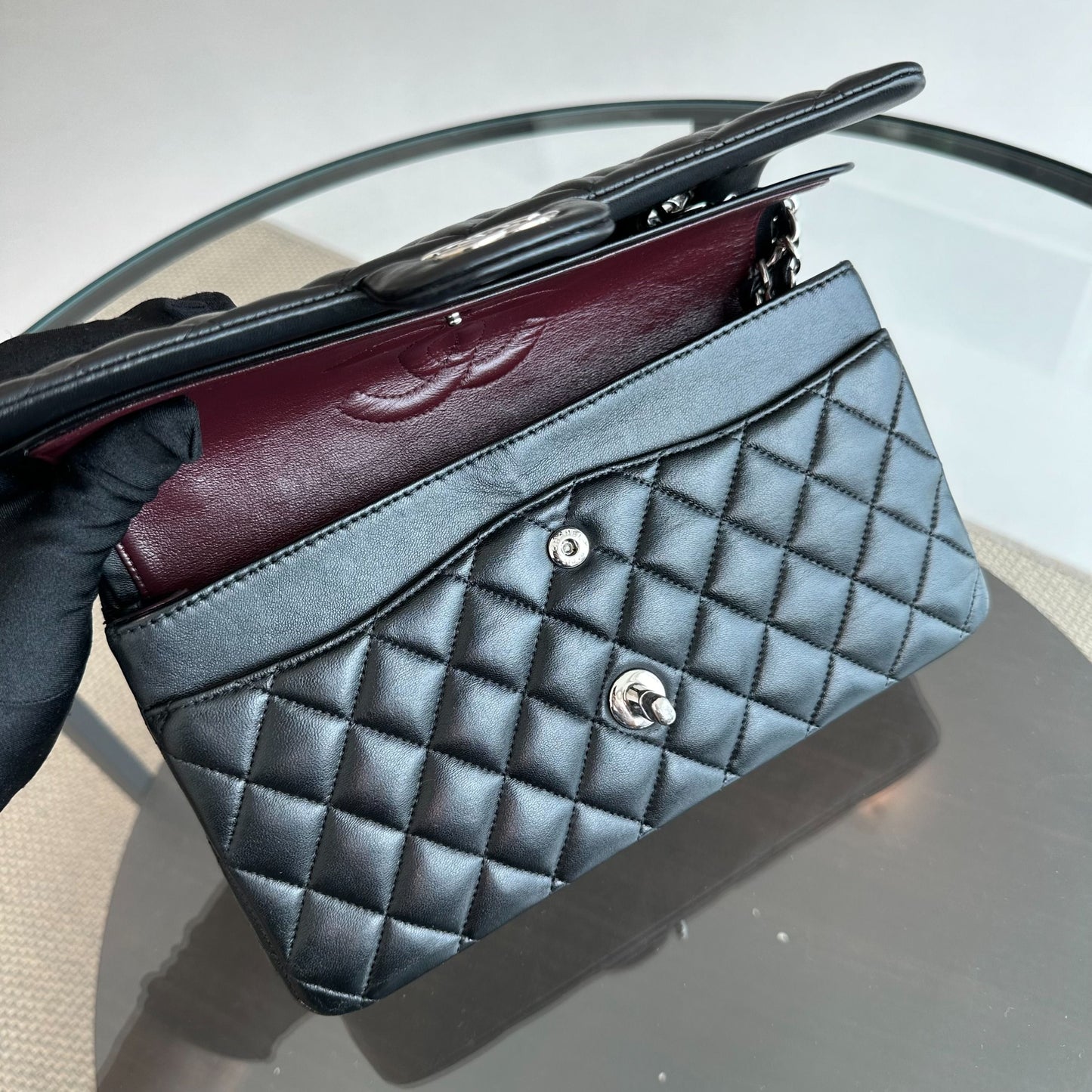 Lambskin Black SHW No 21