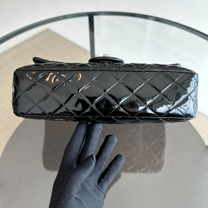 Patent Leather Quilted Black SHW No 18