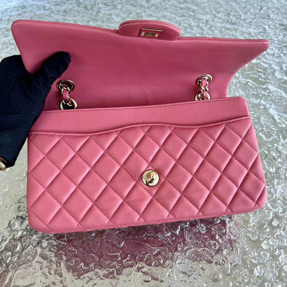 Valentine Crystal Heart Limited Edition Pink LGHW No 19