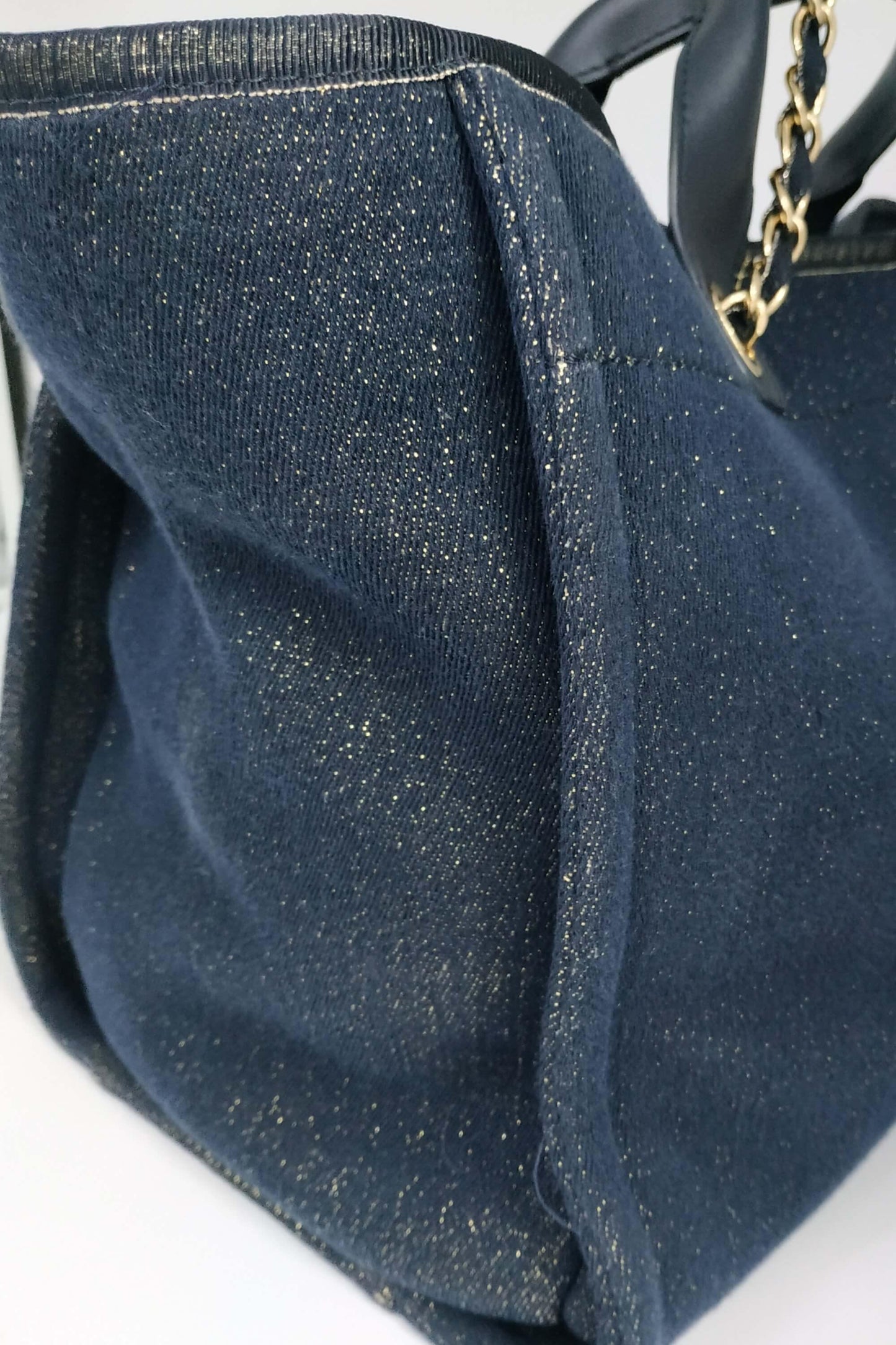 Medium Deauville Tote Blue