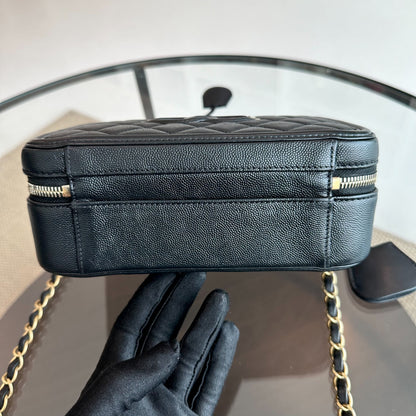 Medium Vanity Case Caviar Black Black GHW No 26