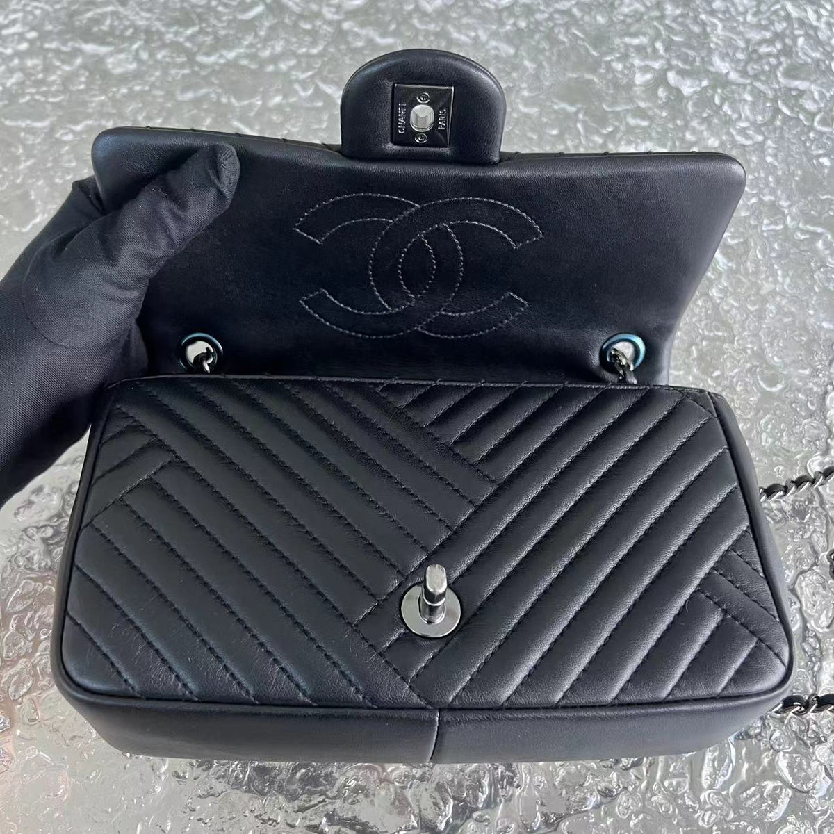 Mini Rectangular Classic Flap Crossing Lambskin Black Silver Hardware Series 21