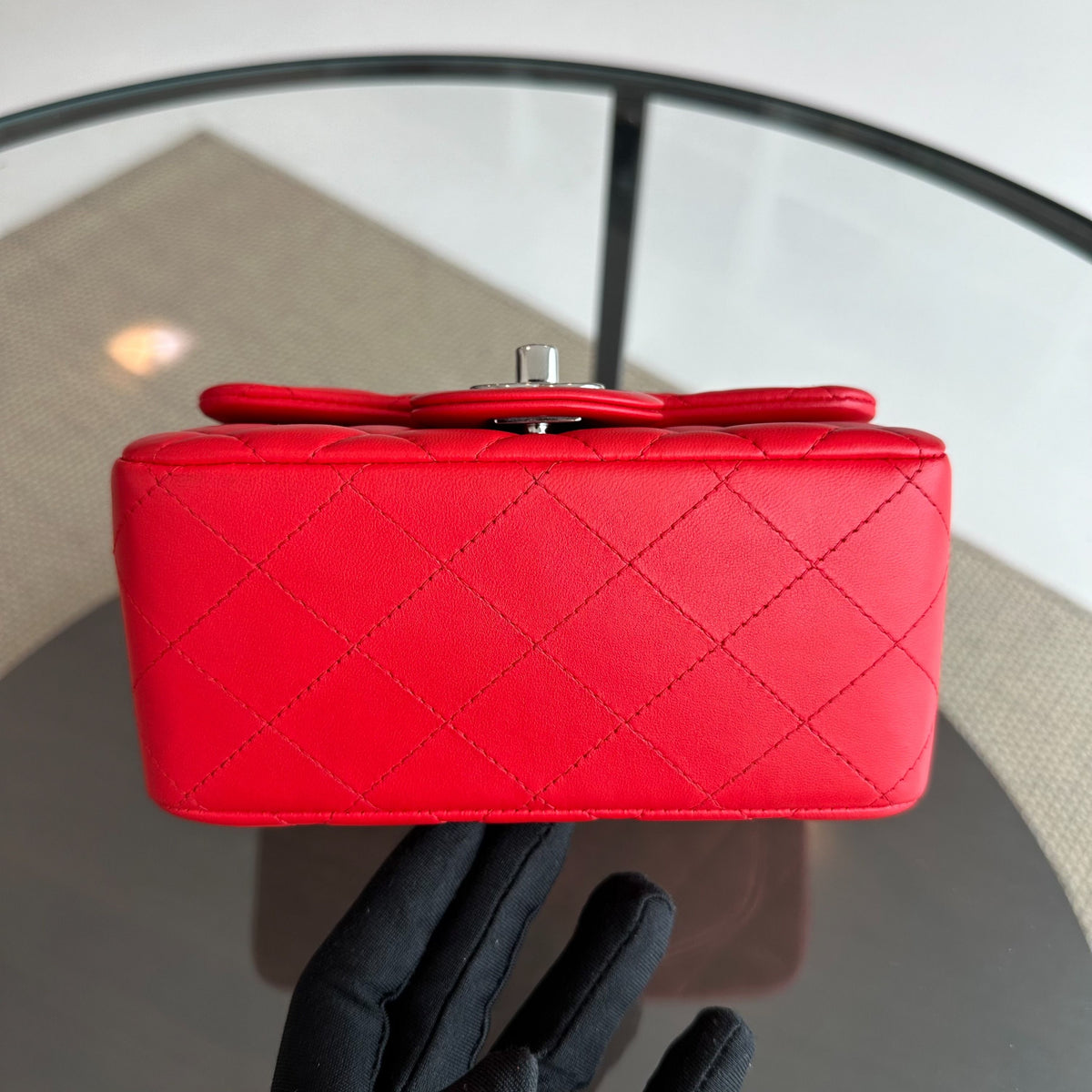 Mini Square 17CM Classic Flap Lambskin Red SHW No 22