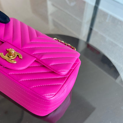 Mini Square Classic Flap Chevron Lambskin GHW No 21