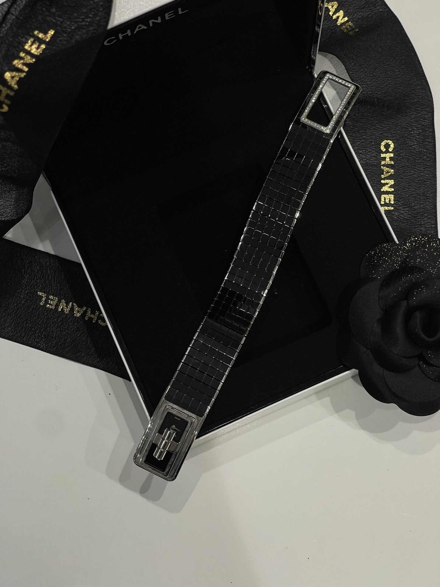 Chanel - Montre Code coco acier, céramique et diamants