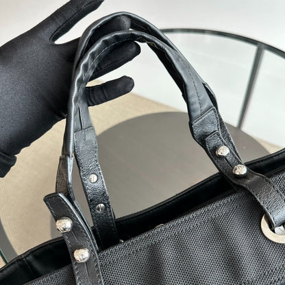 Paris Biarritz Quilted Tote with Pouch Black No 11