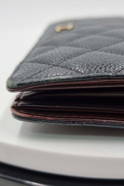 Quilted Bifold Yen Wallet Black