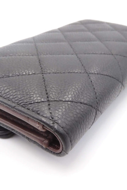 Quilted Caviar Classic Compact Wallet Black