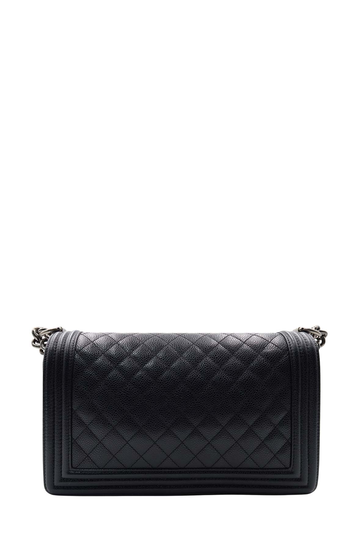 Quilted Caviar New Medium Boy with Ruthenium Hardware Black